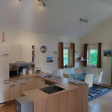 Haus 46, Lindenweg 7-2
